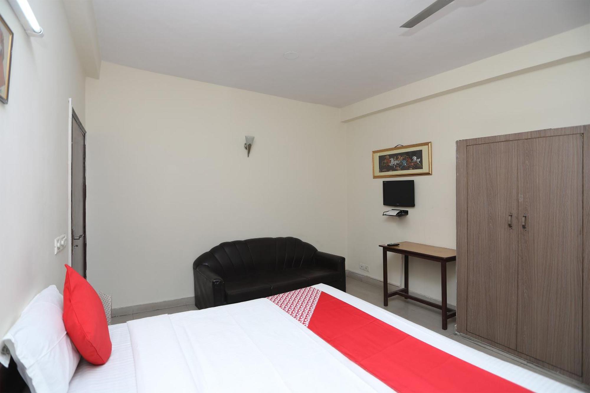 Hotel O Celebration Bnb Home Delhi  Buitenkant foto